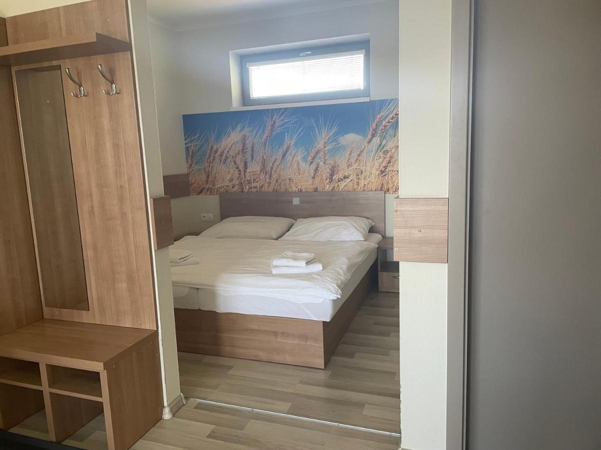 Apartmany Vera Bešeňová Εξωτερικό φωτογραφία
